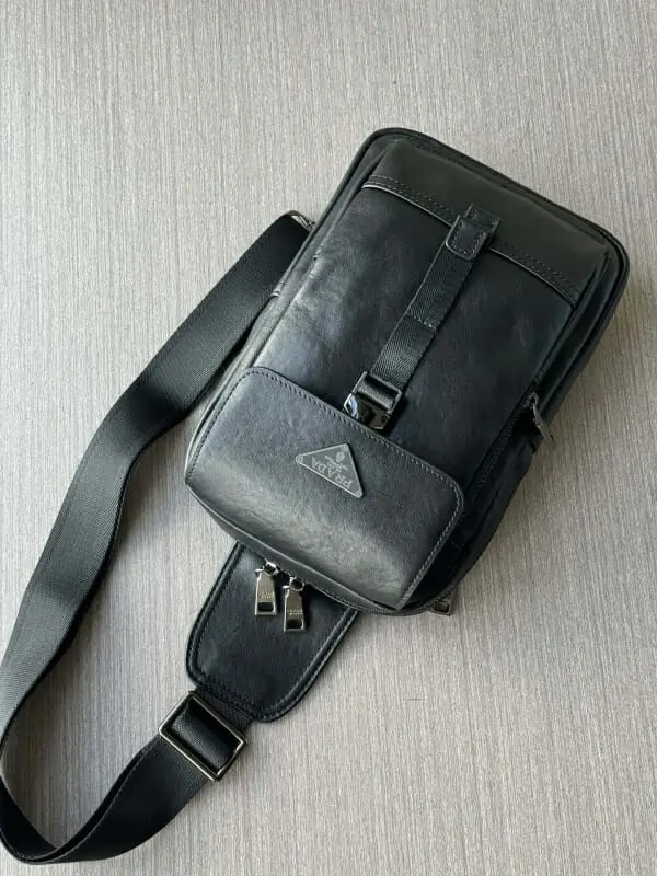 prada aaa homme mini sac a main s_123bab32